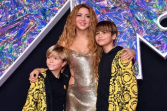 how old is shakira